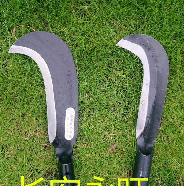 Machete in hand steel knife machete hacking outdoor machete