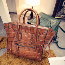 PU Leather Shoulder bags women leather handbags messenger bag shoulder Bags ladies high quality Vintage Handbag Smile