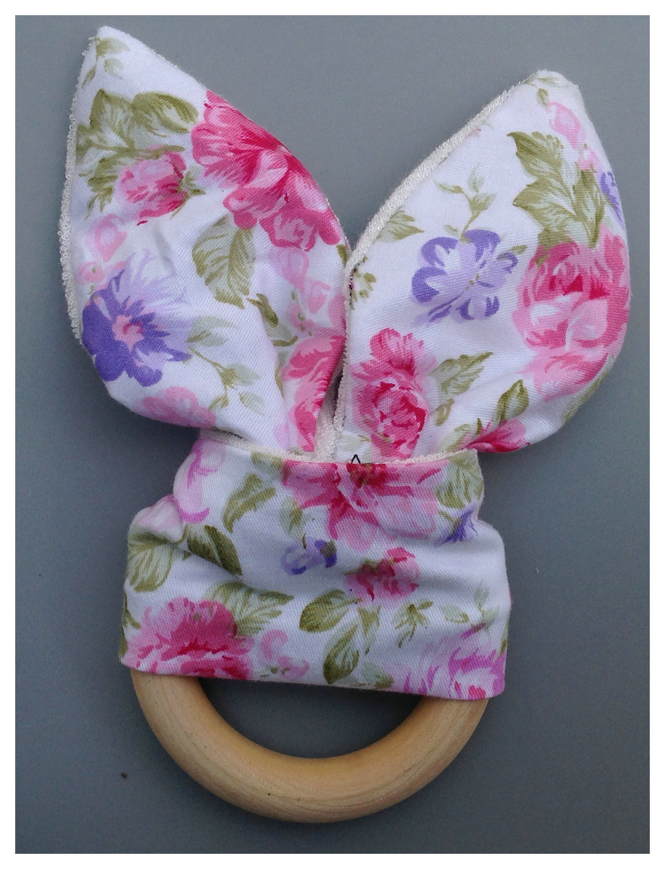 Alenybeby Bunny Ear Wood Ring Teether Bell Natural Wood Teether Circle Fabric Baby Teething Training Newborn Teether Pink