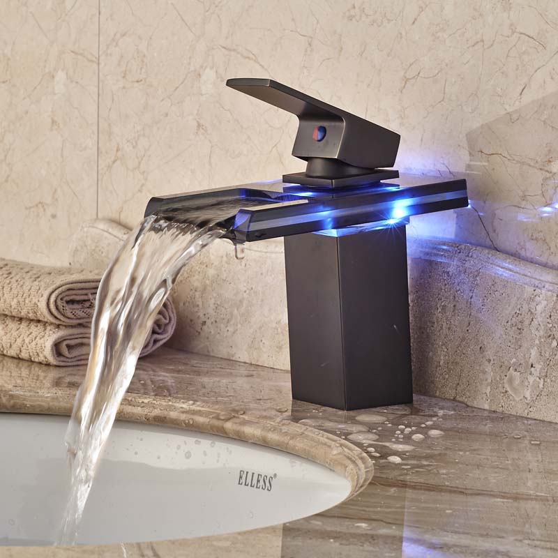 2021 Wholesale Wholesale And Retail 3 LED Color Changing Waterfall