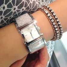 Mujeres Whole Crystal relojes de primeras marcas de lujo del cuarzo de japón movimiento del vestido de pulsera