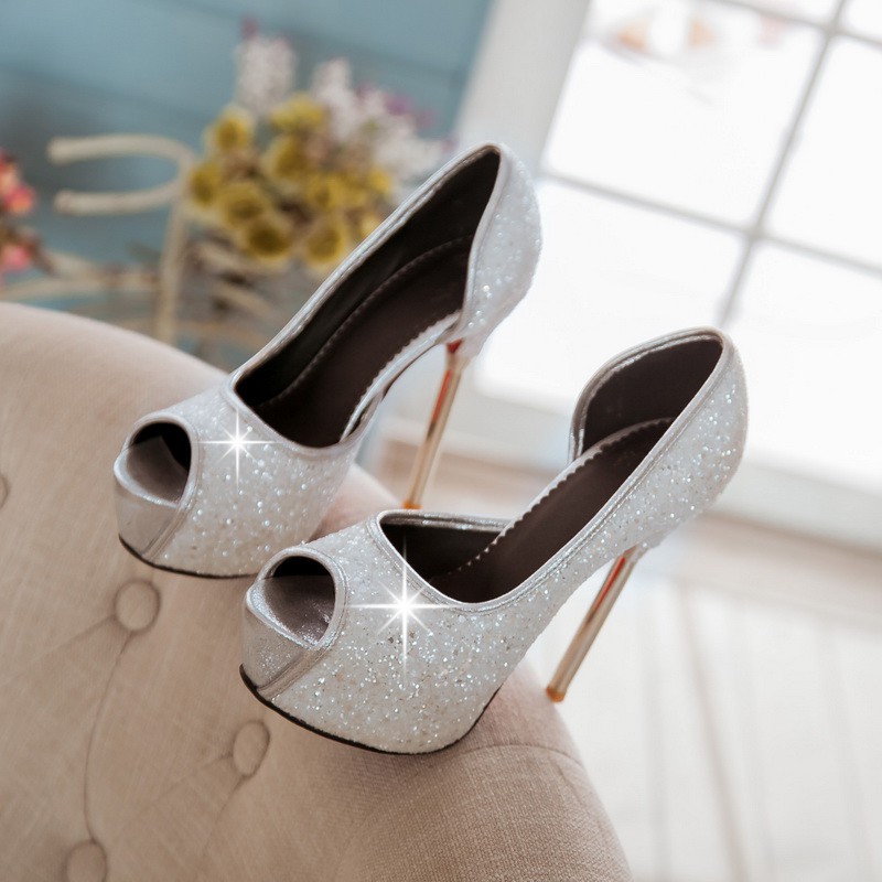 Solo high heels party glasses
