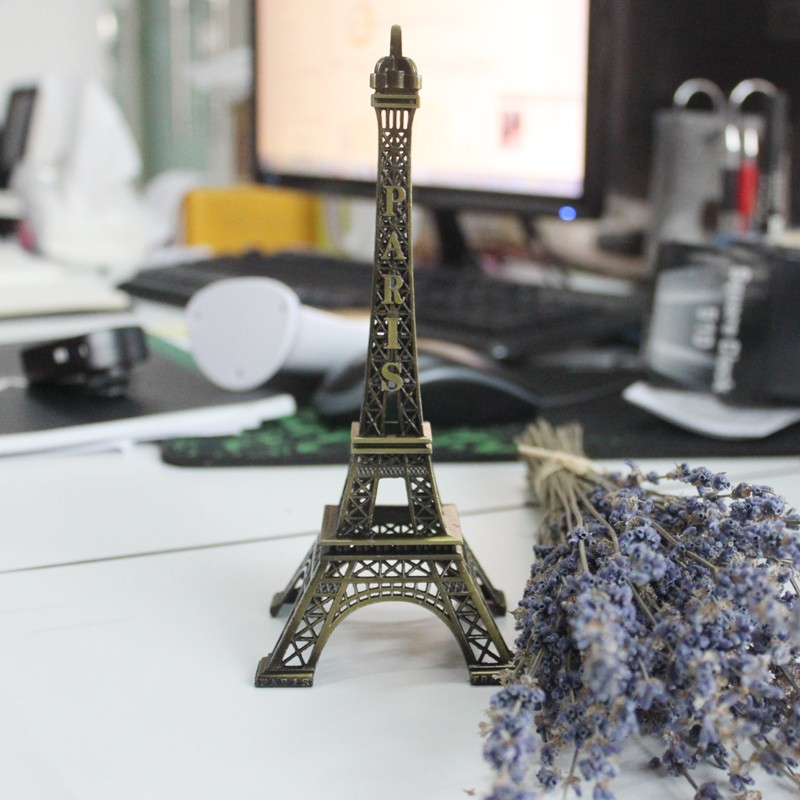 Фаллоимитатор В Виде Эйфелевой Башни