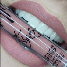 Kylie Lip Gloss Lipstick Kylie Jenner lip Kit kylie Jenner Lipstick With Lip Gloss Liquid Matte Lasting Makeup