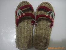 Low cost factory direct supply sandals handmade slippers