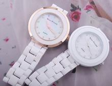 Envío gratis, siete princesa cerámica relojes dorado rosa tabla de la pulsera de cuero de grado superior relojes de la nueva venta como las tortas calientes