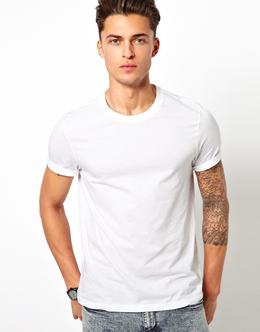 blank-t-shirt-model-front-and-back-0shd3qkm