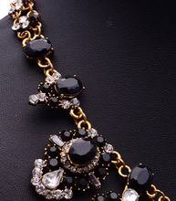 XG226 New Arrival Vintage Crystal Necklaces Pendants Crystal Flower Droplets Statement Necklace Gold Crystal Chain Jewelry