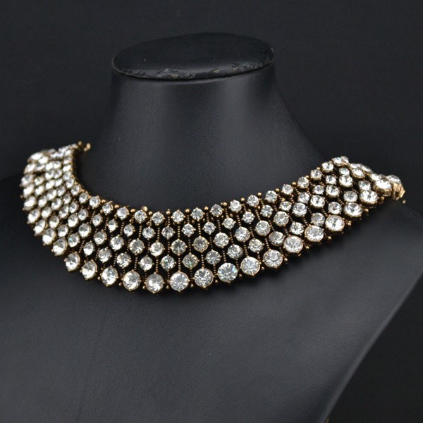 2014-New-Kate-Middleton-necklace-necklaces-pendants-fashion-luxury-choker-design-crystal-pendant-necklace-statement-jewelry (2)