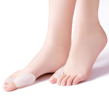 2 pcs Silicone Gel Foot toe Separator Feet Care Tool Thumb valgus protector Bunion adjuster Pain