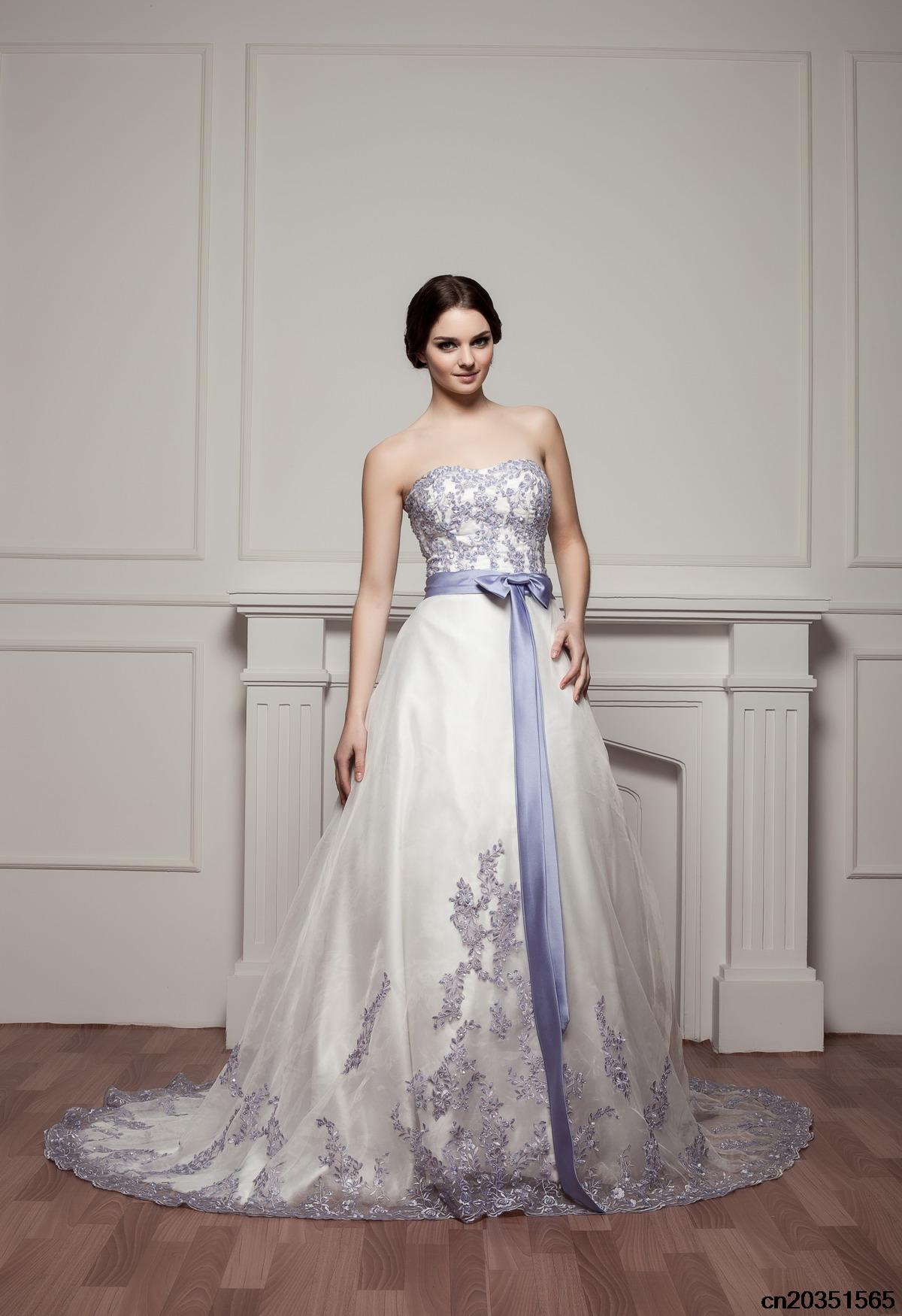 2015 Royal Blue And White Wedding Dresses With Strapless Beaded Sleeveless Perfect Wedding Dress