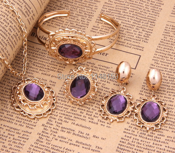http://g02.a.alicdn.com/kf/HTB1UdlCIXXXXXblXXXXq6xXFXXXL/Fashion-Purple-Champagne-Austrian-Crystal-Necklace-Set-Gold-Plated-font-b-Dubai-b-font-Wedding-Accessories.jpg