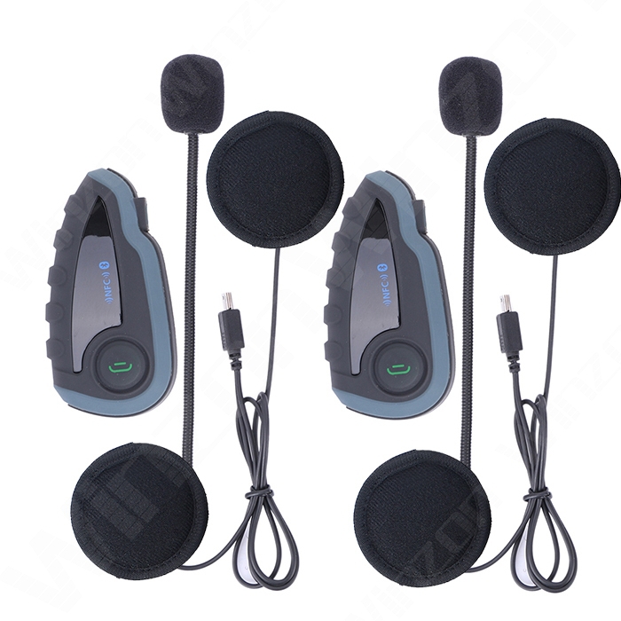 Wireless Motorcycle Helmet intercom Bluetooth Intercom for 5 Riders Interphone 1200m helmet Headset Mp3 Music GPS