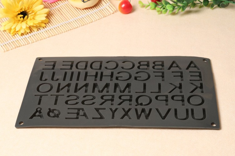 2092238492_438852886