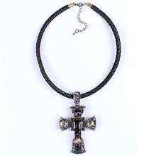 Metal Black Plated Faux Leather Punk Style Fashion Jewelry  Rivet Within Crystal Cross Pendant  Choker Necklace For Men FM110336