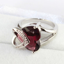 Free Shipping 925 Sliver Discount Wedding Rings Ladies Fashion Large Sizes Heart Red Crystal Rings Girl