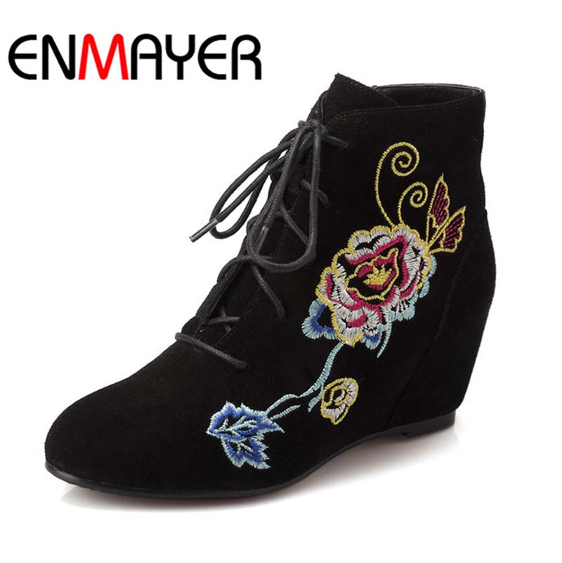 Фотография ENMAYER Flowers Women Boots Shoes New high quality Round Toe Sheepskin Ankle Boots For Women Fashion Winter High Snow Boots