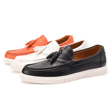 Tassel Men Loafers Moccasins Men Shoes Casual Leather Shoes Men Flats Breathable Fashion Shoes Slip On