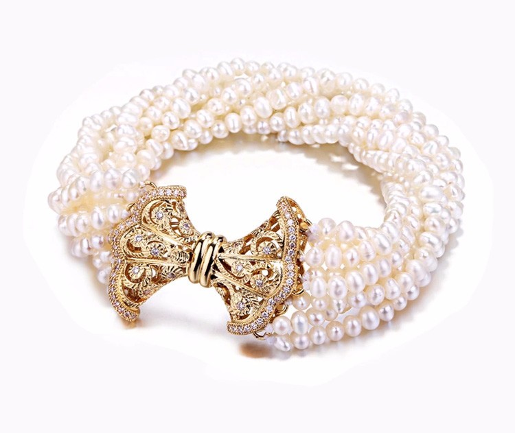 pearl statement bracelet (6)