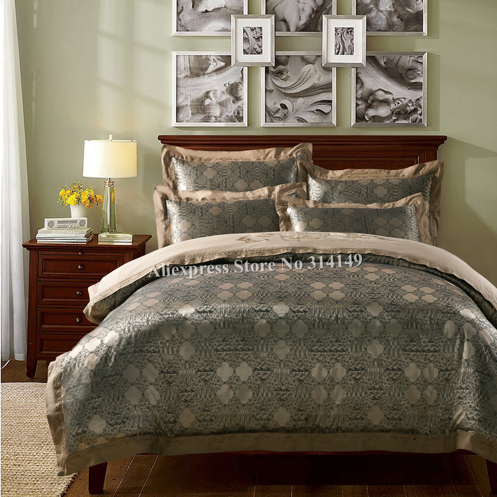 Wholesale,4pcs Queen/King quilt/duvet covers Embroidered Tencel