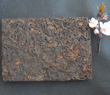2004Premium china Yunnan puer tea,Old Tea Tree ,357g Ripe puer Tea +Secret Gift+free shipping