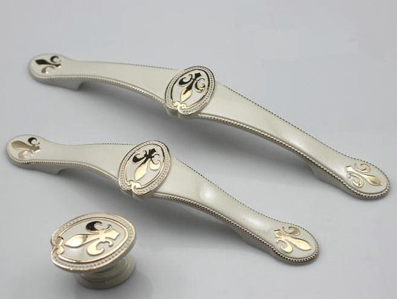 Dresser Drawer Pulls Handles Knobs White Gold Shabby Chic Cabinet Door Handle Pull Decorative Hardware 96 128 Mm Dresser Drawer Pulls Handles Knobs White Gold Shabby Chic Cabinet Door Handle Pull Decorative Hardware 96 128 Mm