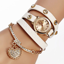 Elegantní dámské hodinky s ozdobným páskem a přívěškem srdíčka z Aliexpress