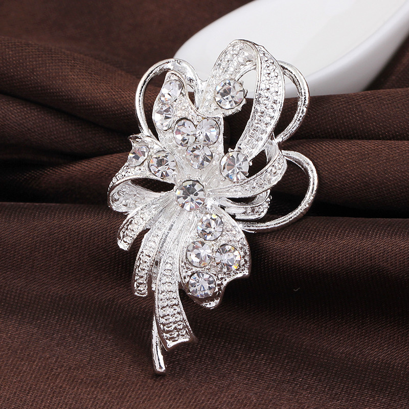 1 Pcs Crystal Flower Brooch Pin Fashion Rhinestone Jewelry 