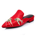 In the summer of 2017 the new point silk wedding shoe red cheongsam shoes low to