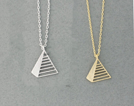 2015 Gold Silver Fine Jewlery Stainless Steel Triangle Pyramid Charm Necklace for Women