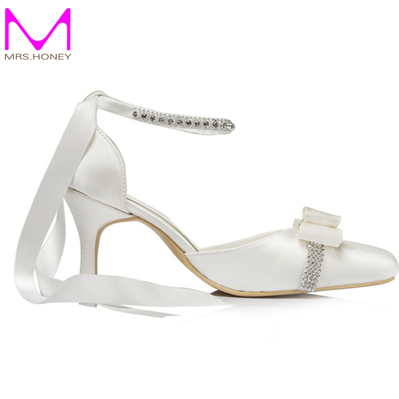 champagne colored bridesmaid shoes