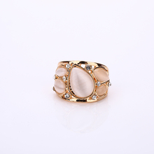 Hotel Fashion Jewelry Gold Plated Miniature Cat Opal Ring Wedding Ring Brand Quality Bridal Jewelry Personalized Gold