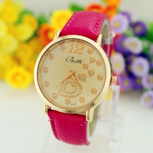 Nueva moda Relojes Mujer mujeres Relojes de cuarzo cuero jóvenes deportes del reloj dorado de vestir casuales Relojes de pulsera relogios feminino