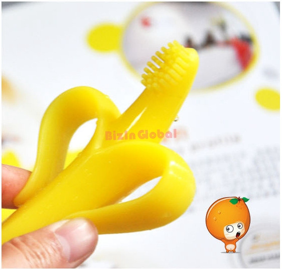 Silicone Banana Bendable Baby Teether Training Toothbrush Toddler Infant Massager (2)