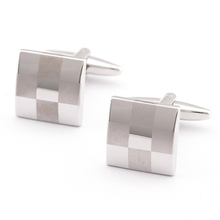 2015 NEW ARRIVAL Men Cufflinks Square Glossy LASER Classic L* Tartan Pattern Silver Exquisite Extravagant Cuff Button Cuff-link