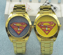 2014 nueva moda relojes deportivos marca, hombre relojes militares, relojes de cuarzo, Superman oro relojes de lujo, regalos de la navidad