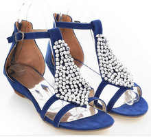 Big Size Woman Sandals Flat Fashion Vintage Buckle Strap Ladies sandals Classic Girl Rhinestone Summer Shoes Sandalia Feminina
