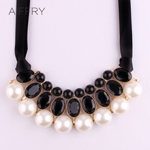 Necklaces Pendants Pearl Choker Collar Vintage 2015 Fashion Bead Rhinestone Chain Statement Necklace Women Jewelry Gifts