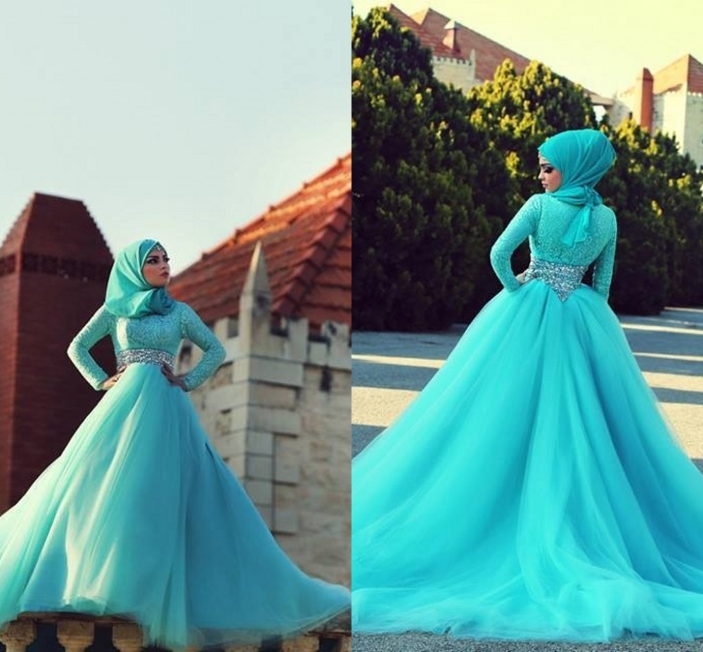 blue muslim The muslim girl who ranks among the world’s most famous faces, see who cheated her muslima with the blue hijab and shades to match. blue muslim The muslim girl who ranks among the world’s most famous faces, see who cheated her muslima with the blue hijab and shades to match.