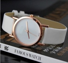 Caliente 2015 patrón Classics ronda mujeres del reloj de cuero de lujo ocasional partido hora cristales de cuarzo mujeres se visten Watchs relogio feminino