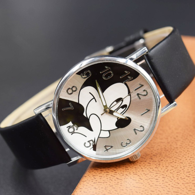 Hot Cartoon Quartz Watch Women Fashion Casual Wrist Watches Children Kids quartz-watch Boys Girls Clock Child Leather Wristwatch