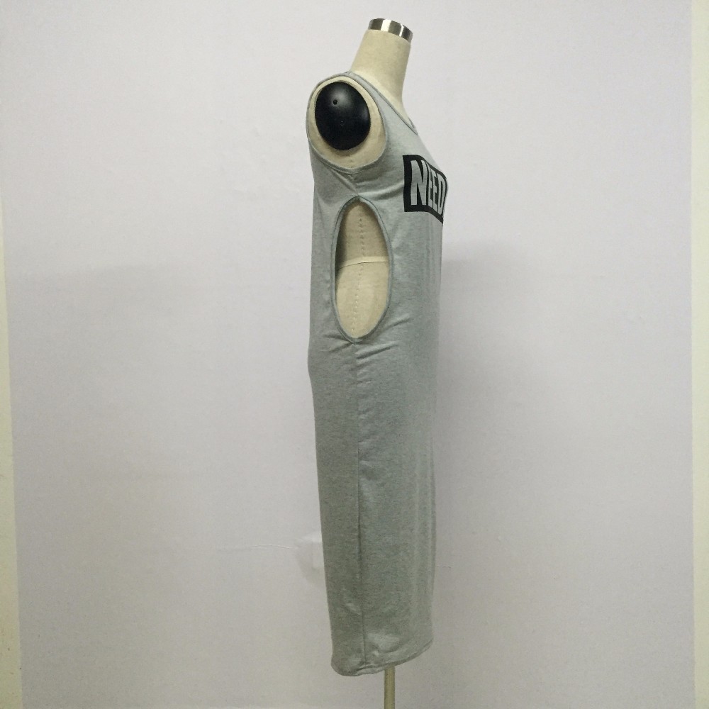 2358103484_967198751