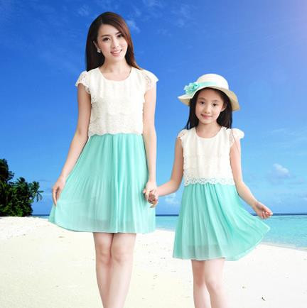 2015 Summer Matching Mother Daughter Clothes Puff Sleeve Mother Daughter Dresses Patchwork Family Matching Outfits Chiffon Dress3