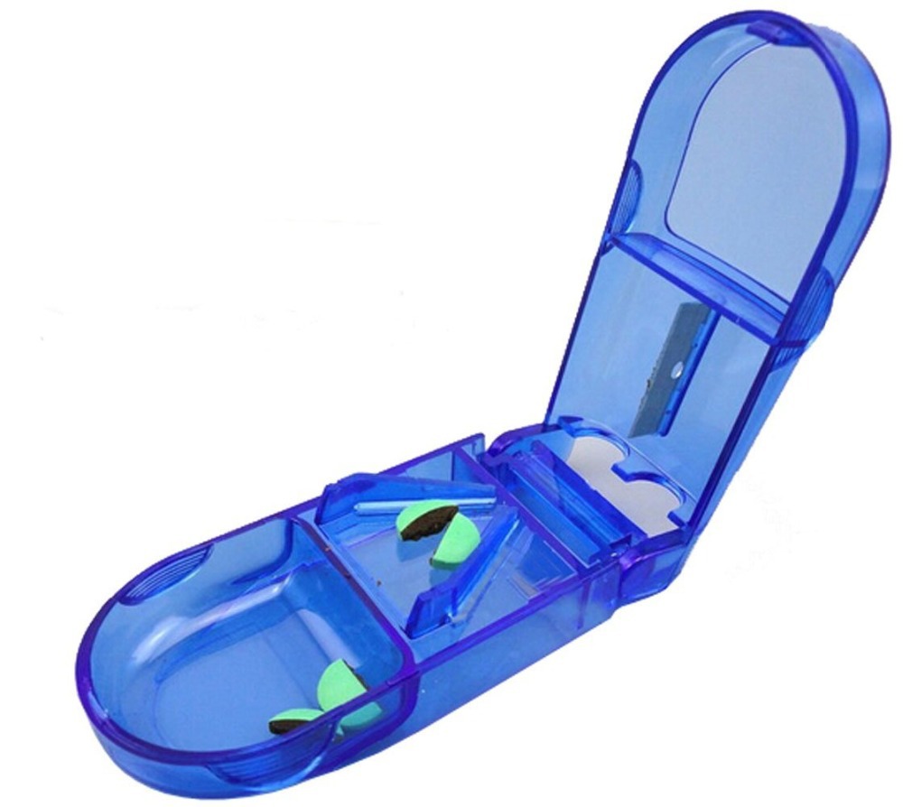 High Quality 2Pcs Pocket Size Tablet Pill Cutter Splitter Divide Built