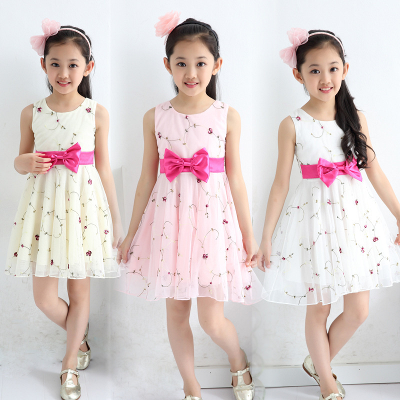 http://g02.a.alicdn.com/kf/HTB1_uopHVXXXXalXpXXq6xXFXXXJ/2015-new-summer-style-girls-cute-embroidery-flowers-lace-bow-mesh-princess-font-b-dress-b.jpg