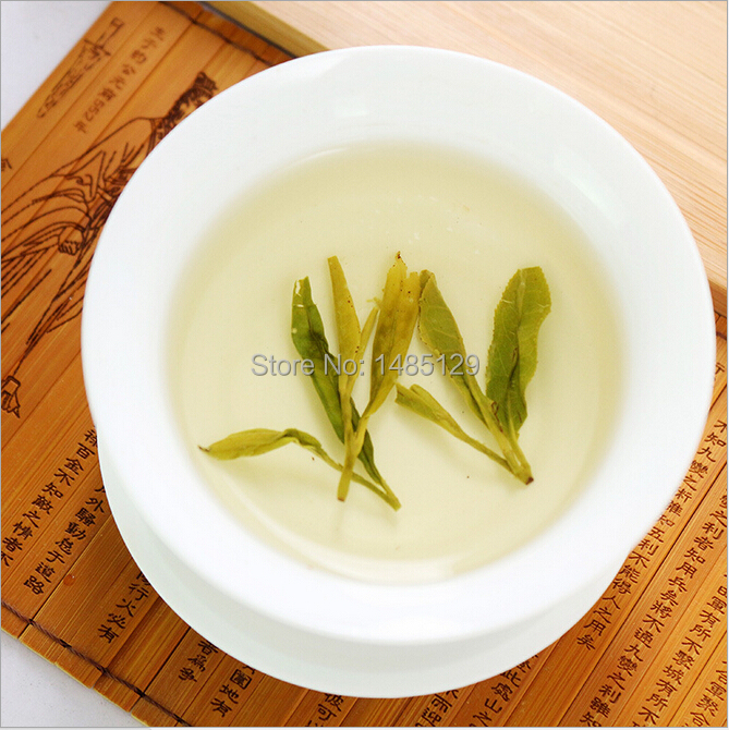New arrived Fresh West Lake Longjing Dragon Well Green Tea gift packing green tea Chinese tea