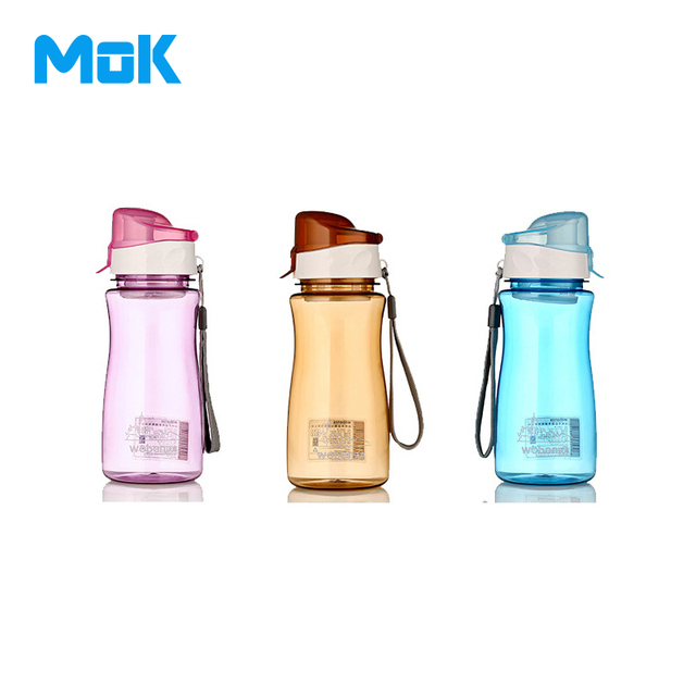 Мок 2016 новая утечка - уплотнение прозрачной большая емкость сопла спорт пластиковые бутылки с водой с крышкой для губ фильтр 550 мл 1 шт.