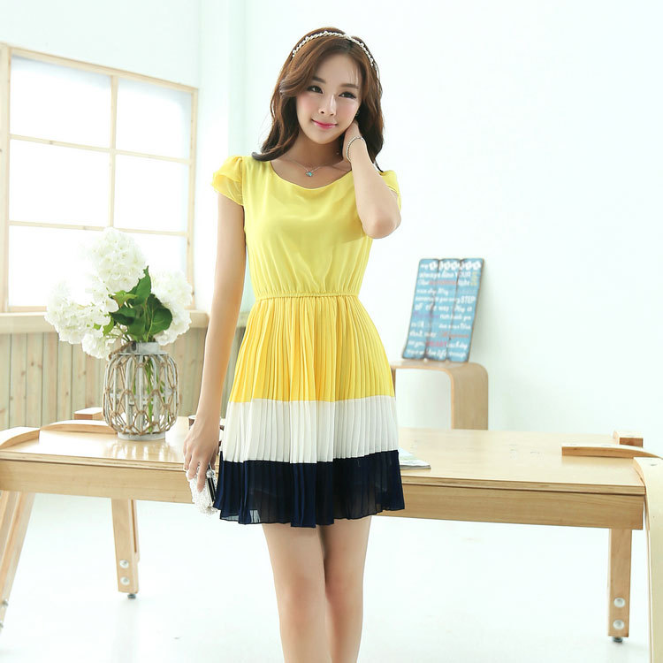 http://g02.a.alicdn.com/kf/HTB1alpsIFXXXXa9XpXXq6xXFXXXg/2015-South-Korea-pleated-font-b-chiffon-b-font-font-b-dress-b-font-contrast-color.jpg