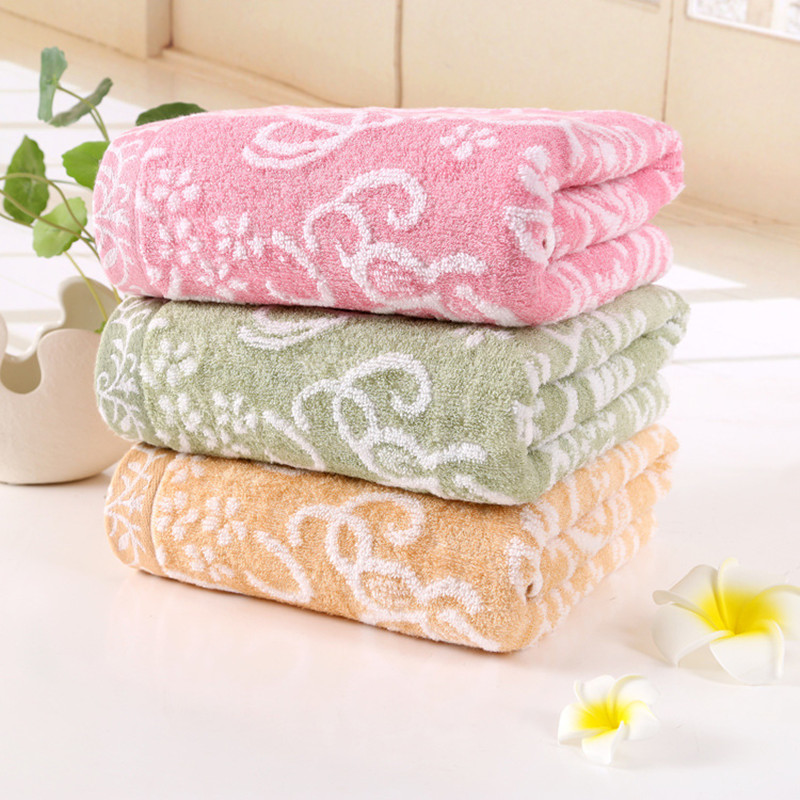 Practical Absorbent Bath Towel Flower Pattern Soft Bamboo Fiber Beach