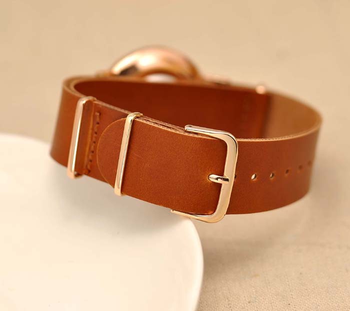 Luxury Brand 2015 New Geneva Brand Men s Fashion Wristwatch PU Leather Band Quartz Clock Platinum